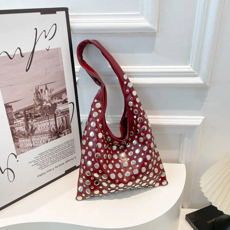 New Summer Rivet Shoulder Bag2025 Brand Fashion High-end Quality Leather Versatile Cool Solid Color Commuter Bucket Underarm Bag