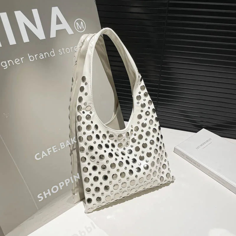 New Summer Rivet Shoulder Bag2025 Brand Fashion High-end Quality Leather Versatile Cool Solid Color Commuter Bucket Underarm Bag