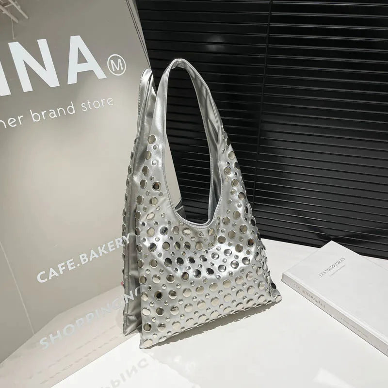 New Summer Rivet Shoulder Bag2025 Brand Fashion High-end Quality Leather Versatile Cool Solid Color Commuter Bucket Underarm Bag