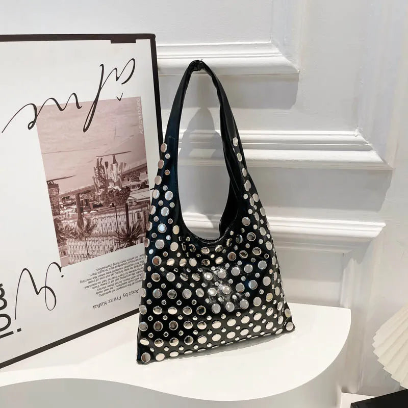 New Summer Rivet Shoulder Bag2025 Brand Fashion High-end Quality Leather Versatile Cool Solid Color Commuter Bucket Underarm Bag